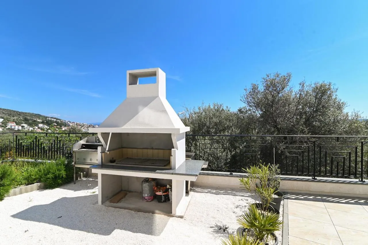 Luxury Apartment Bella Lela Trogir
